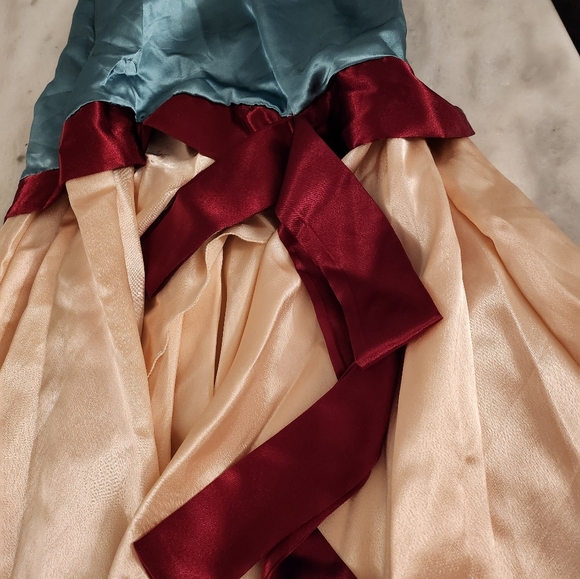 Flapper Costume - Picture 3 of 8